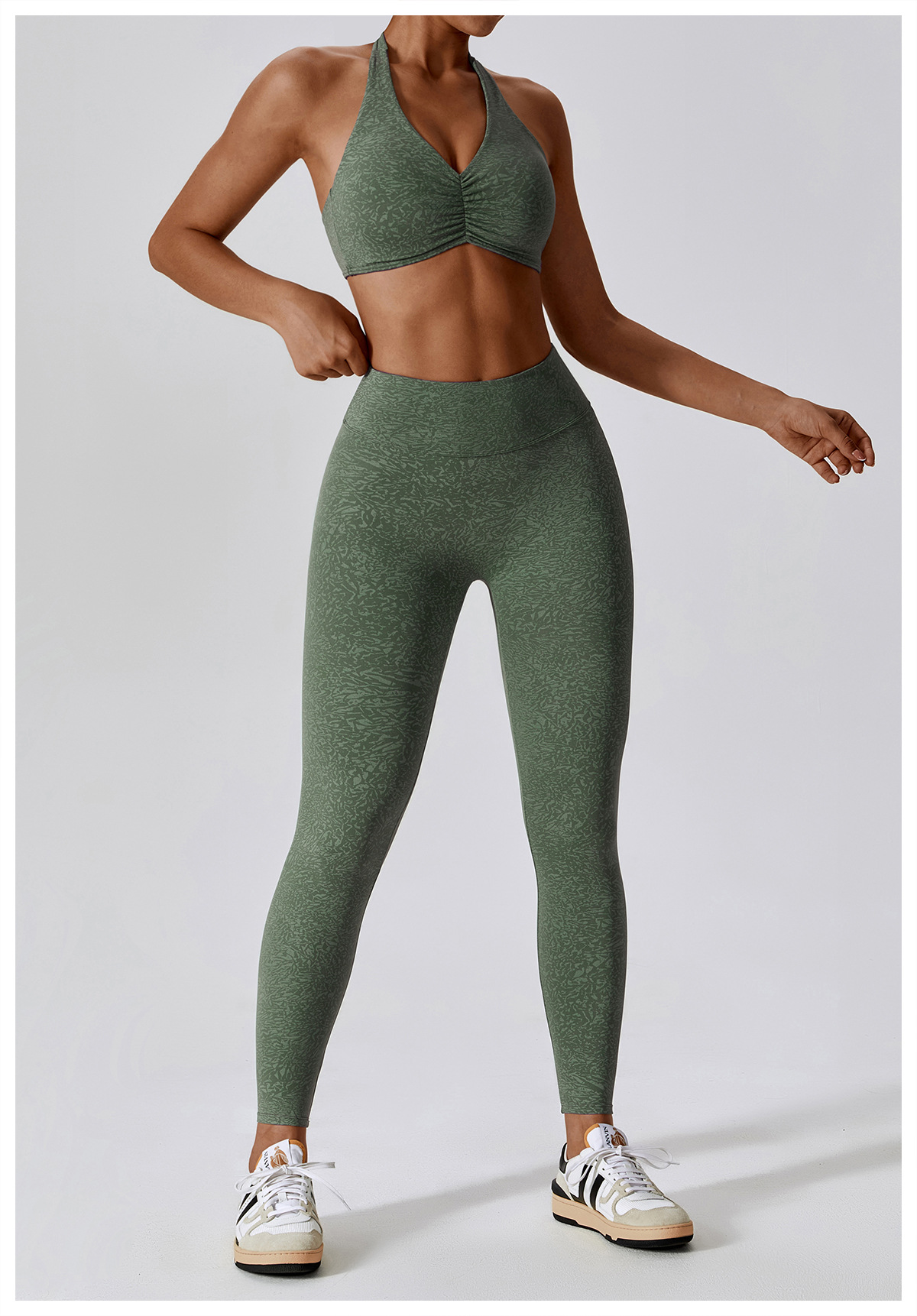 1697535843.jpg H535f0da8ba454f319d9231e1991f982fY.jpg